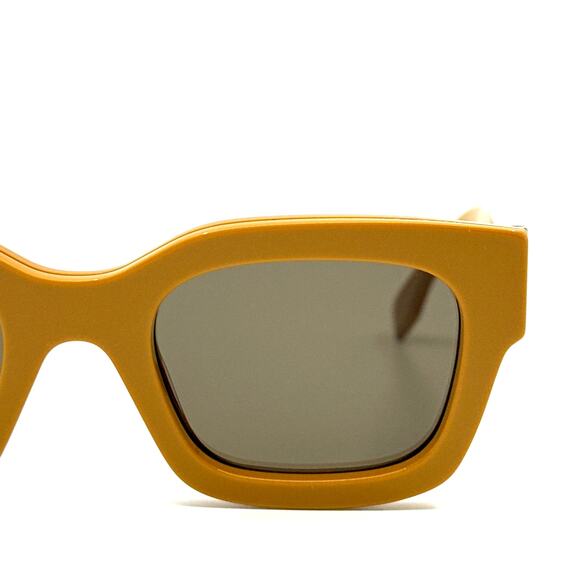 New, FENDI Sunglasses FE40119I 39E Authentic - Picture 5 of 11